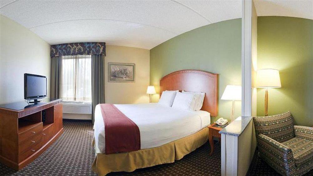 Holiday Inn Express & Suites Charlotte Arpt-Belmont By Ihg Exteriér fotografie