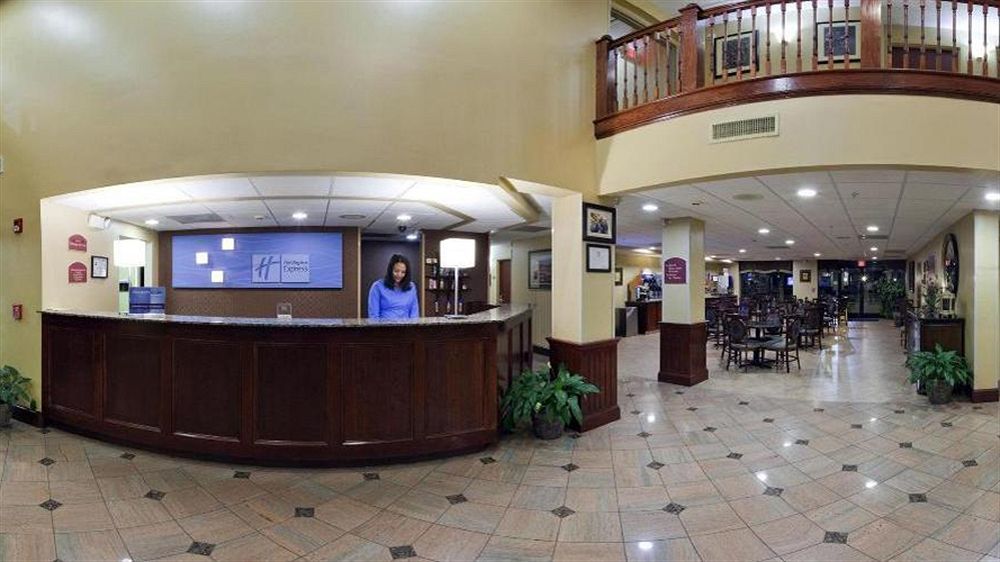 Holiday Inn Express & Suites Charlotte Arpt-Belmont By Ihg Exteriér fotografie