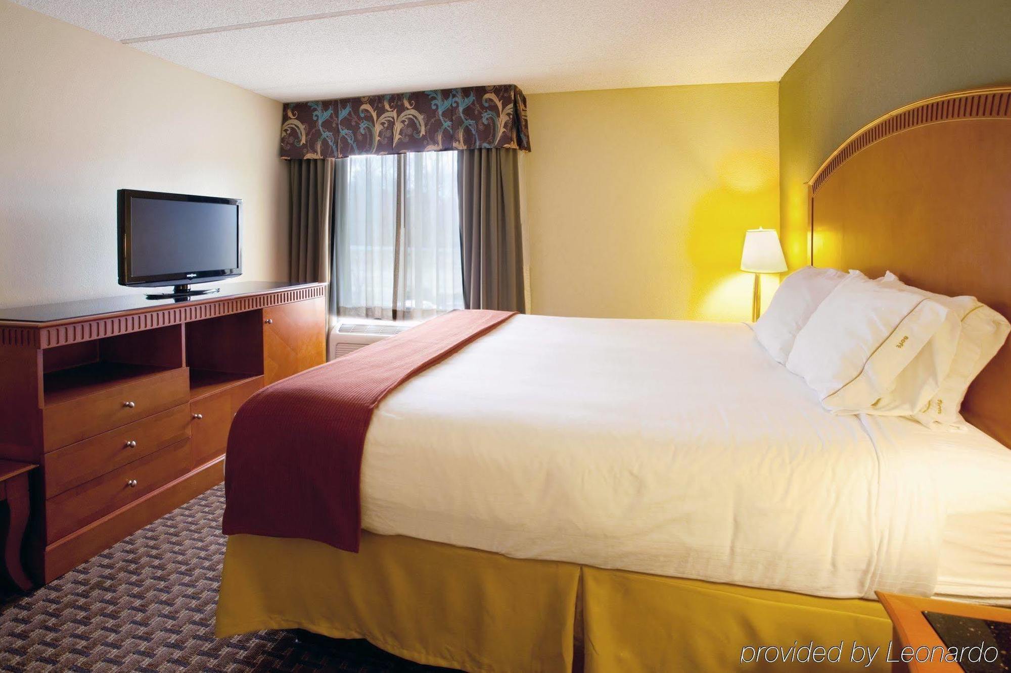 Holiday Inn Express & Suites Charlotte Arpt-Belmont By Ihg Pokoj fotografie